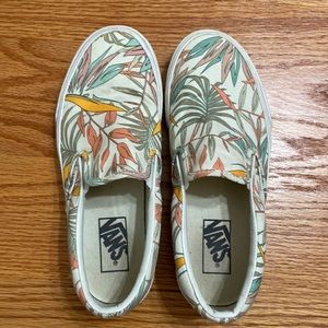 Vans- tropical pattern- EUC!